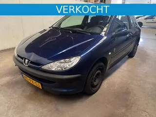 Peugeot 206 1.4 3DRS NETTE 206 JAAR APK RIJDT SCHAKELT PERFECT..
