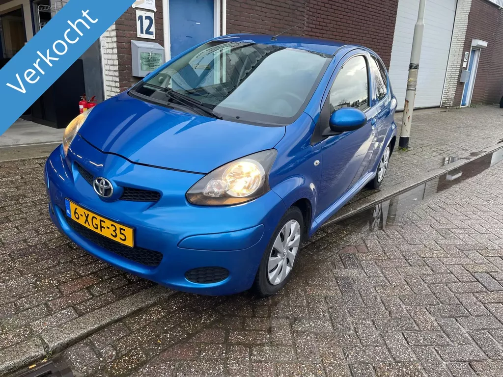 Toyota AYGO NETTE AYGO AIRCO&amp;APK