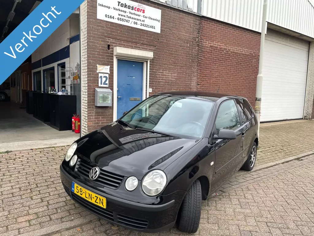 Volkswagen Polo 1.4 16V 75pk Highline NETTE POLO JAAR APK&amp;AIRCO&amp;NAVIGATIE