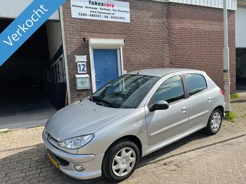 Peugeot 206 G&eacute;n&eacute;ration 1.4 NETTE 206 JAAR APK&amp;NAP&amp;AIRCO...