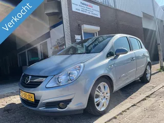 Opel Corsa 1.4-16V Cosmo JAAR APK&amp;AIRCO&amp;NAP