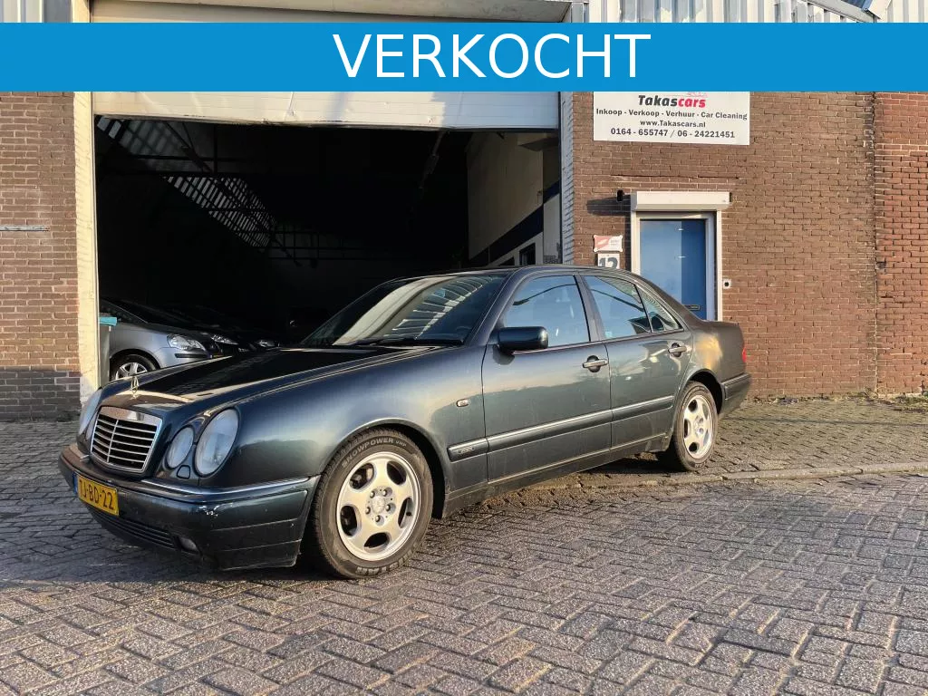 Mercedes-Benz E-klasse E 240 Elegance V6 | Airco | Youngtimer