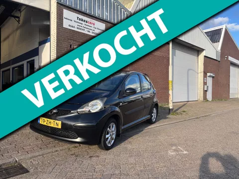 Toyota Aygo 1.0-12V Sport AIRCO&amp;LAGE KM NAP !!