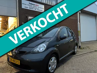 Toyota Aygo 1.0-12V + AIRCO&amp;14 MAANDEN APK &amp;NET GROTE BEURT