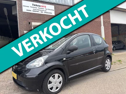 Toyota Aygo 1.0-12V Access AIRCO&amp;APK&amp;NAP