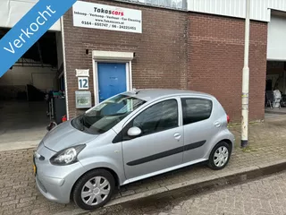 Toyota Aygo 1.0-12V + NETTE AYGO AIRCO&amp;APK&amp;LAGE KM