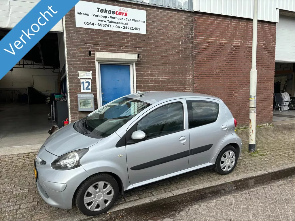 Toyota Aygo 1.0-12V + NETTE AYGO AIRCO&amp;APK&amp;LAGE KM