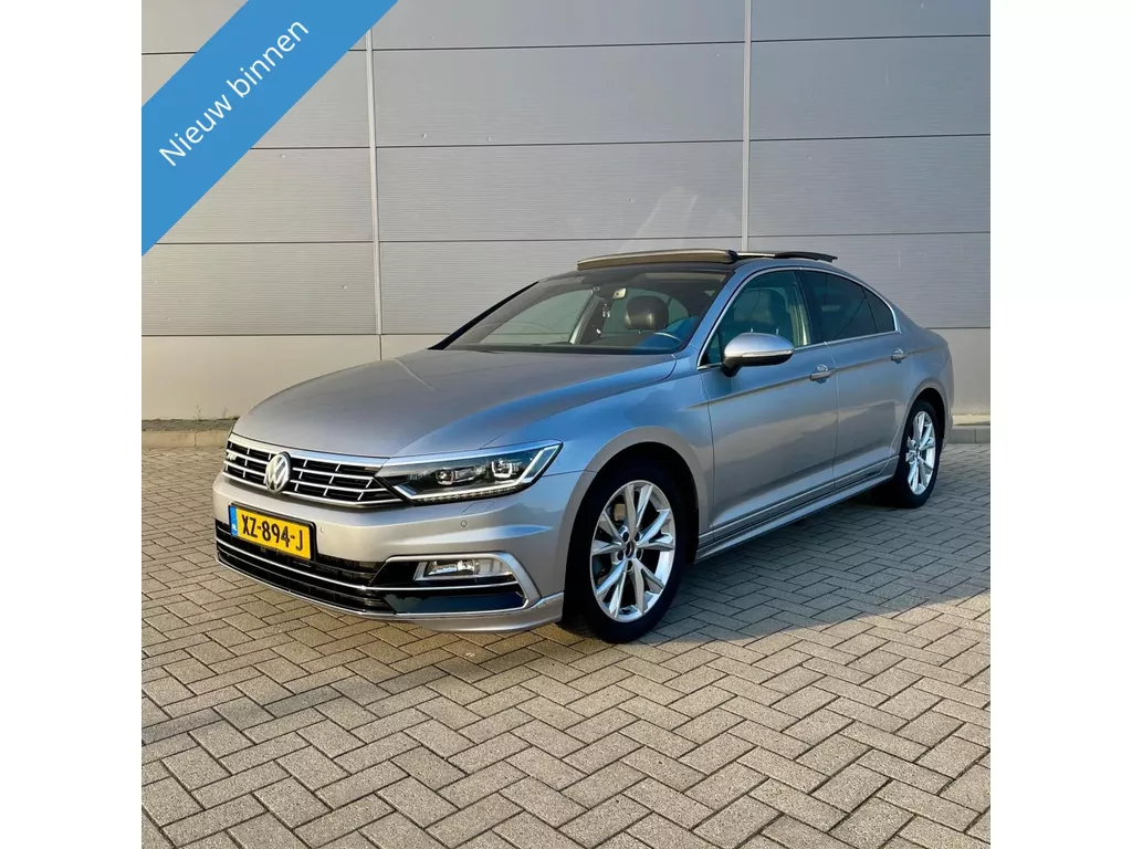 Volkswagen Passat 1.5 TSI Highline Business R 1.5 TSI 3xR-LINE &amp;PANO&amp;NAVI&amp;LEER&amp;NAP