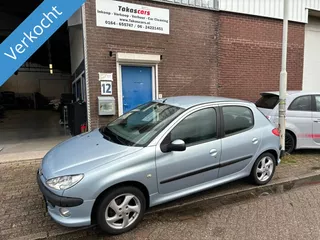 Peugeot 206 1.4 Air-line JAAR APK&amp;AIRCO&amp;LAGE KM NAP...