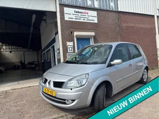 Renault Sc&eacute;nic 2.0-16V Tech Line AUTOMAAT AIRCO&amp;NAVI&amp;NAP