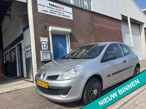 Renault Clio 1.4-16V Business Line JAAR APK &amp;AIRCO&amp;NAP